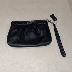 Vintage coach weistlet